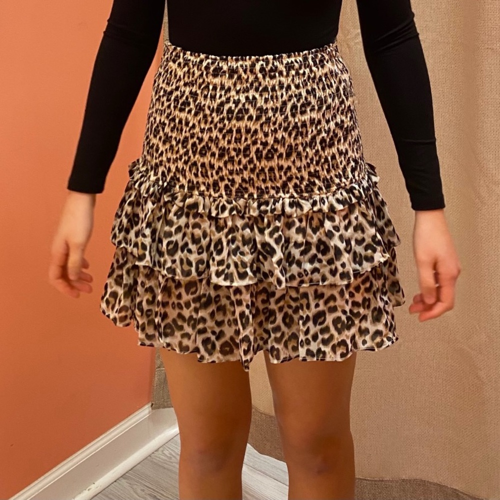 Animal print layered skirt